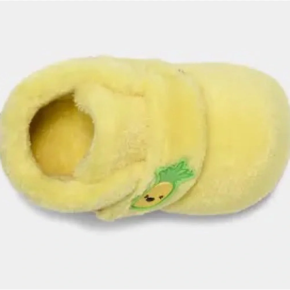 NIB UGG Infant Bixbee Pineapple Stuffie Size 04/05 (12-18 Months) Unisex